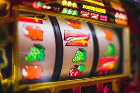 Pertandingan Mobile Legends dengan statistik pemain real-time di magnum slot